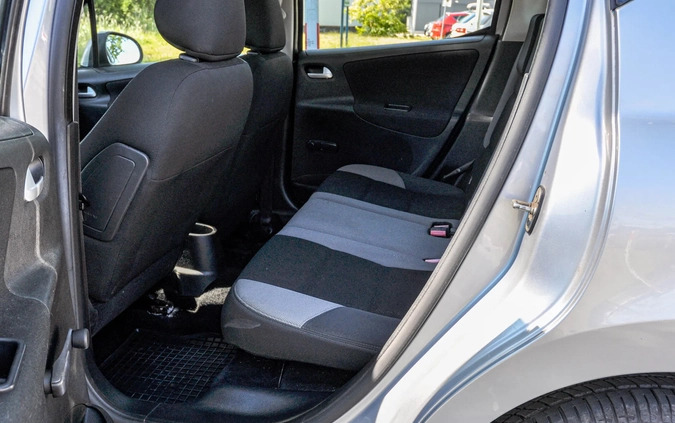 Peugeot 207 cena 11900 przebieg: 164000, rok produkcji 2008 z Białogard małe 46